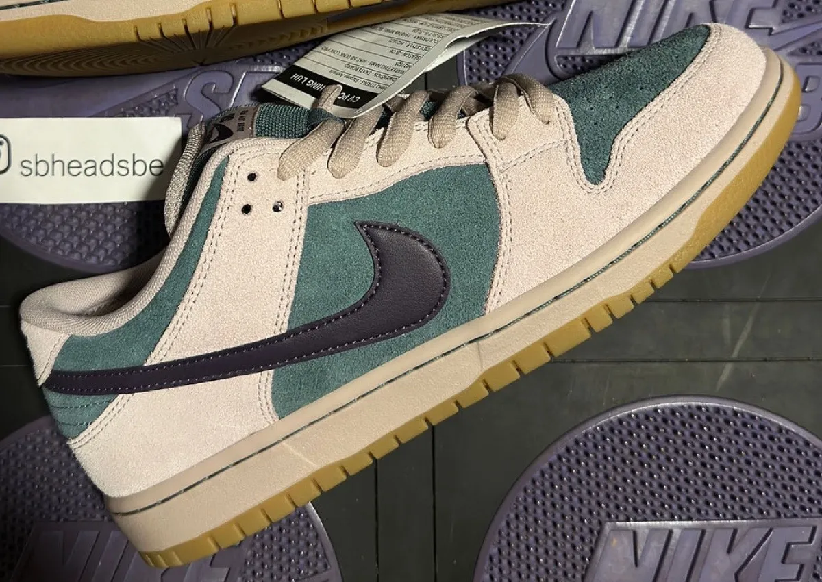Nike SB’s Dunk Low Surfaces in a New “Mineral Slate” Sample