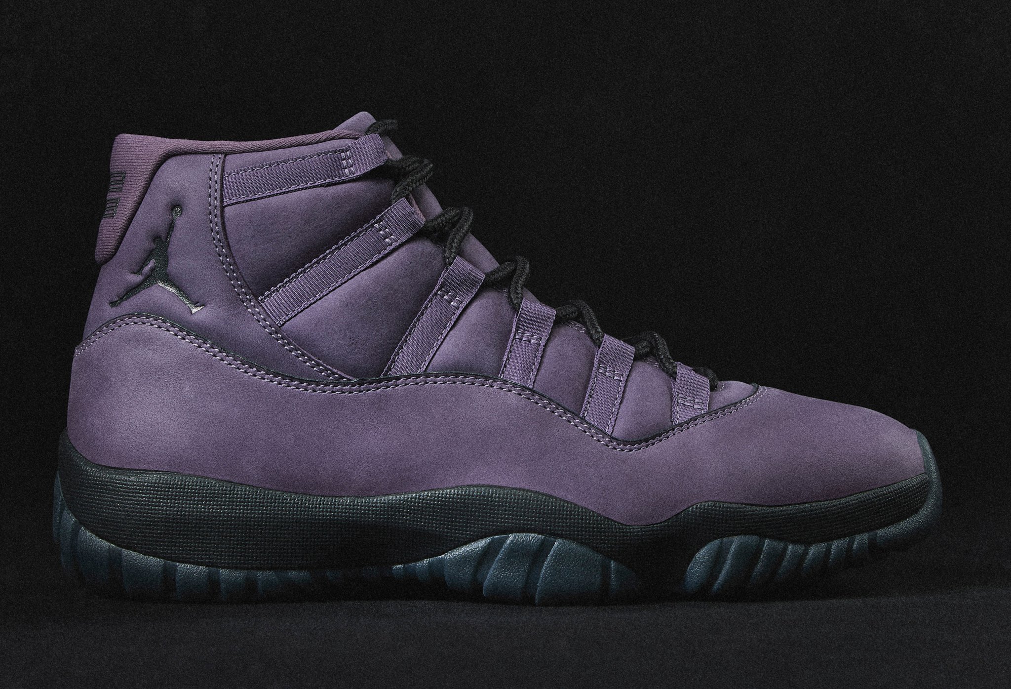The Air Jordan 11 “Mojave” Celebrates Thirty Years with a Vegas-Inspired Color