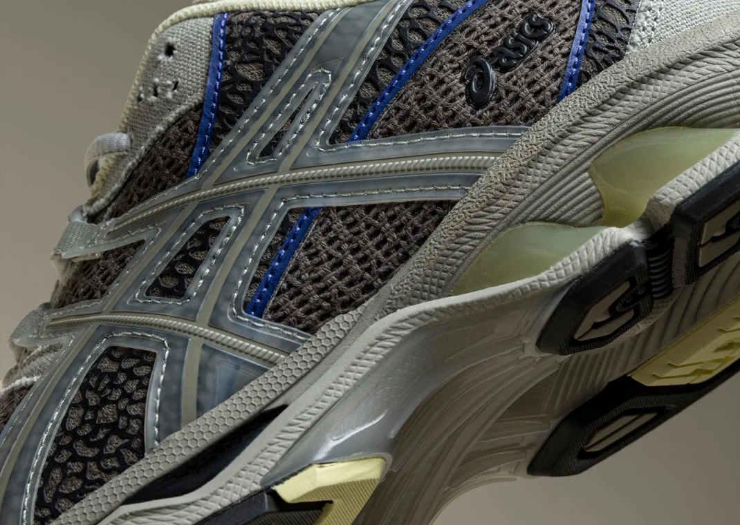 18East Asics GEL-Nimbus 10.1 1203A968-200