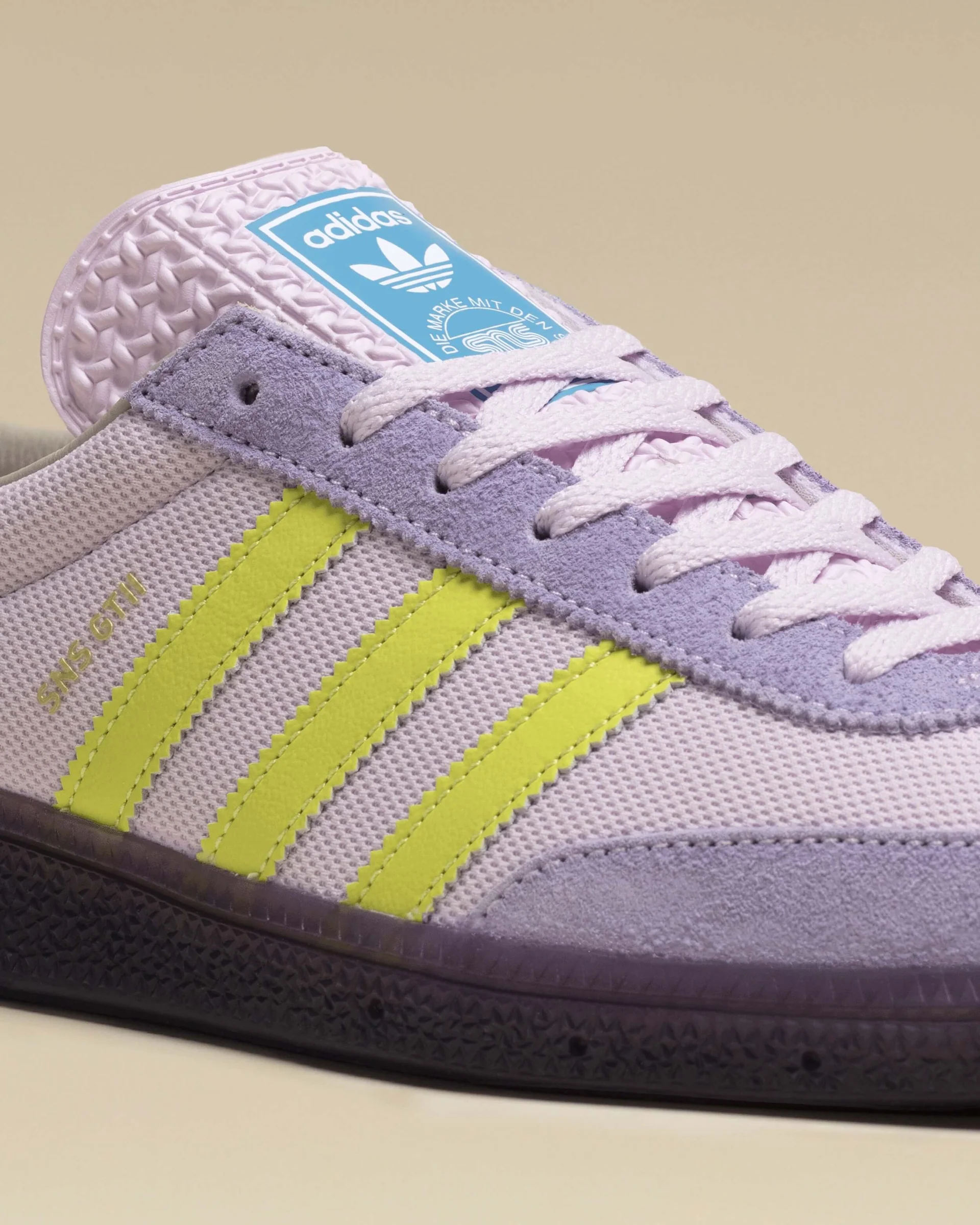 SNS adidas GT II 6th Edition JR0263
