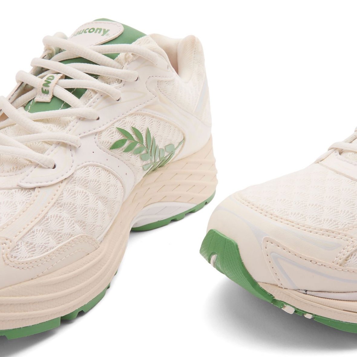 END. Saucony Olive Branch Pack - Omni 9