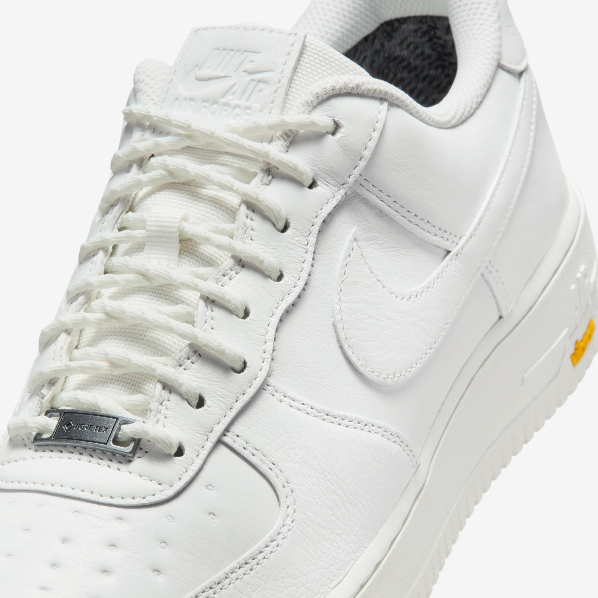Nike Air Force 1 Low Vibram Triple White HV5953-100