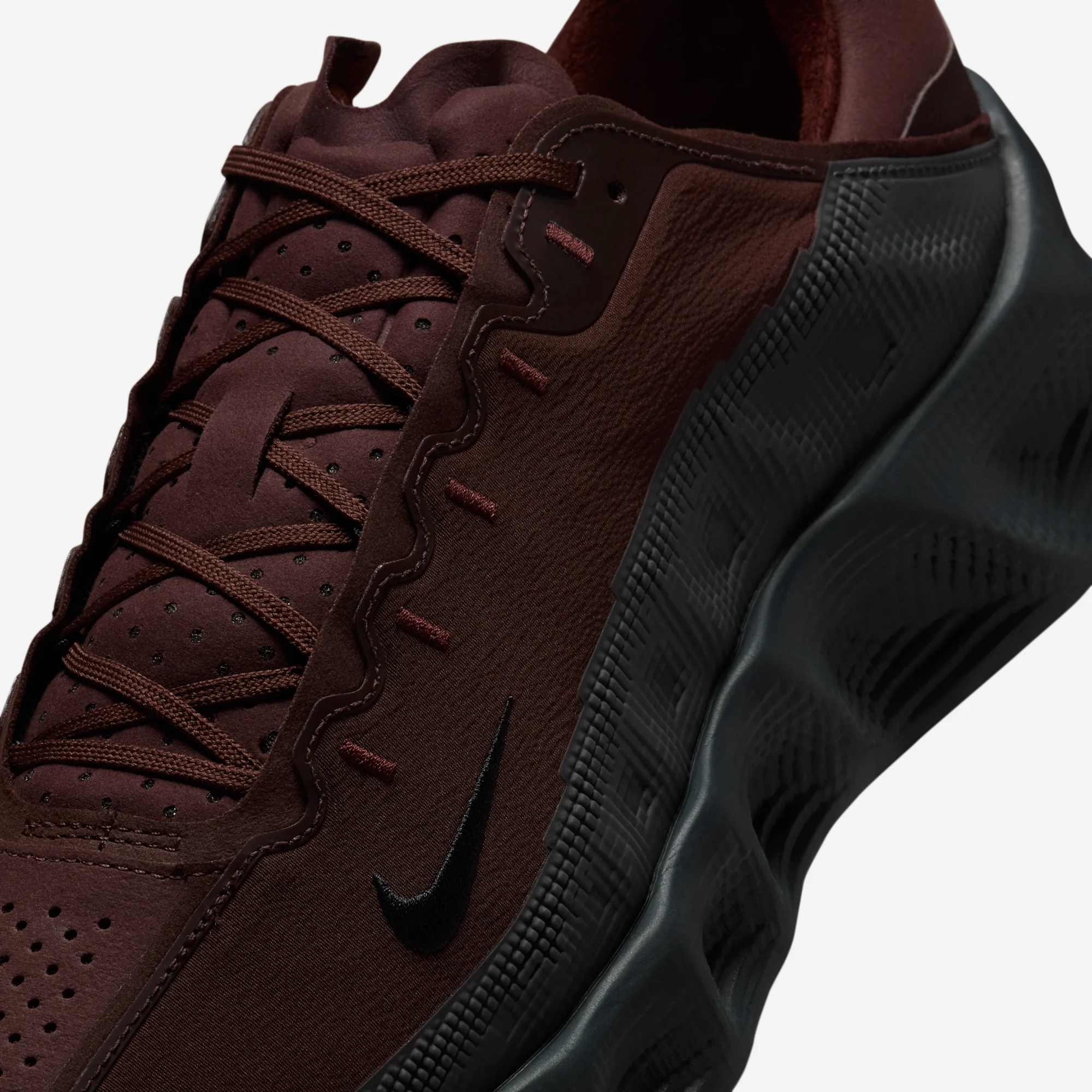 Nike Ava Rover Earth DX4215-206