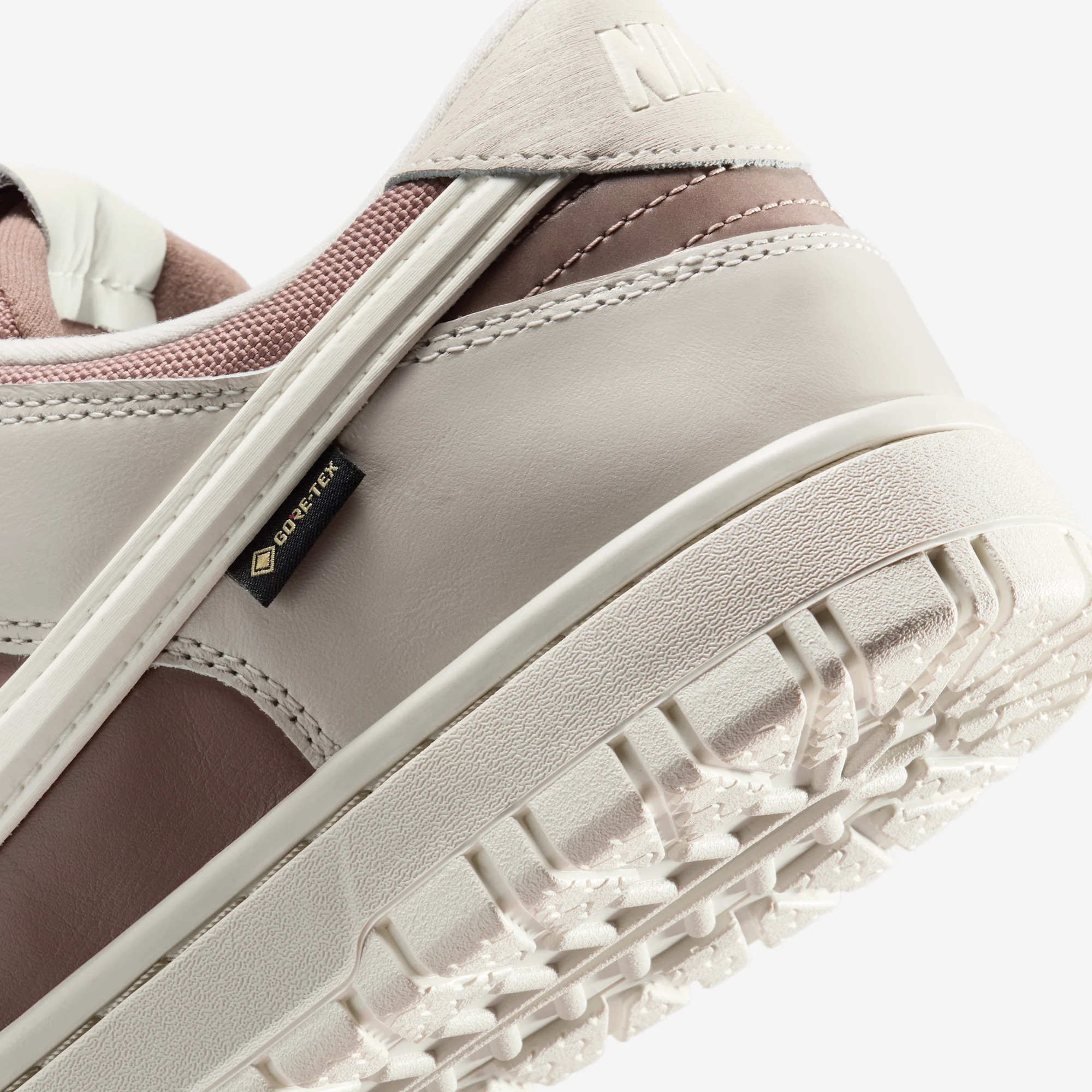 Nike Dunk Low GTX Mink Brown HQ2053-002