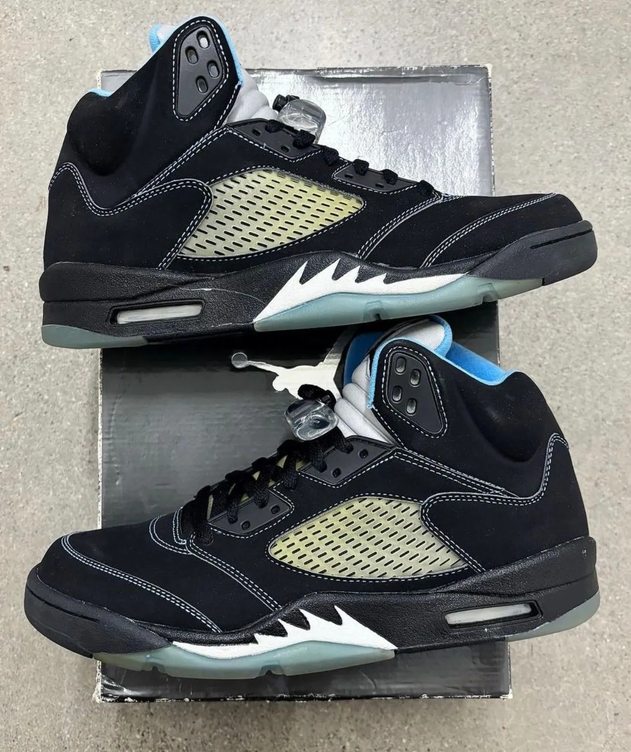 Air Jordan 5 Black University Blue 2006 release