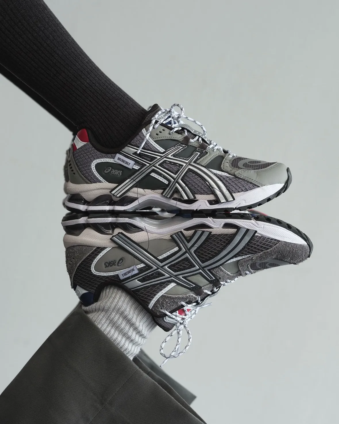 Invincible Asics GEL-Nimbus 10.1 404 RGB