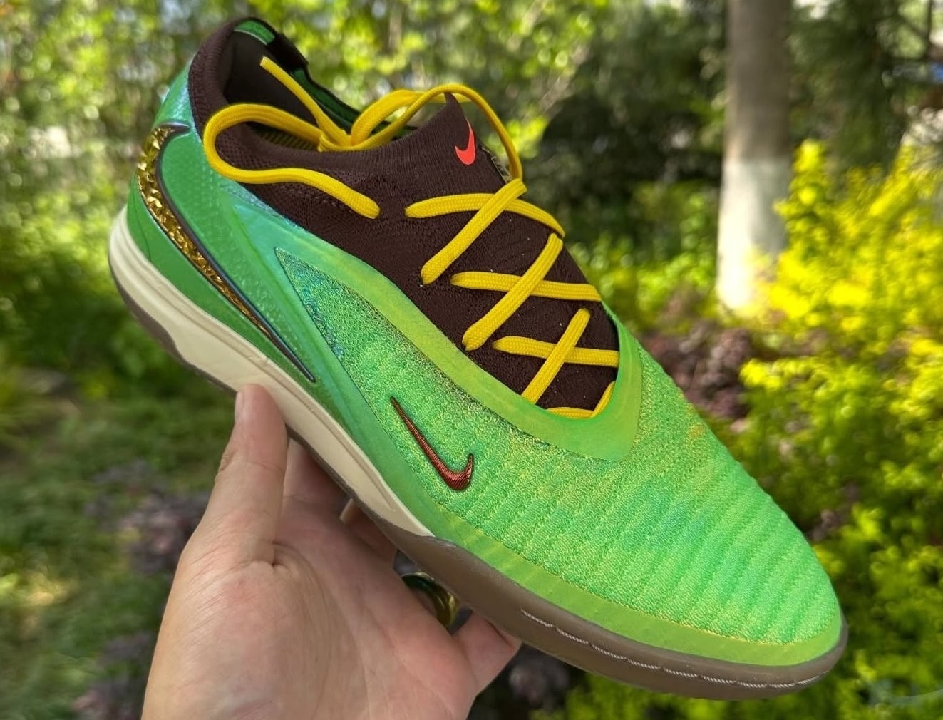 Travis Scott’s Nike Phantom 6 Indoor Shoe Releases in Summer 2026