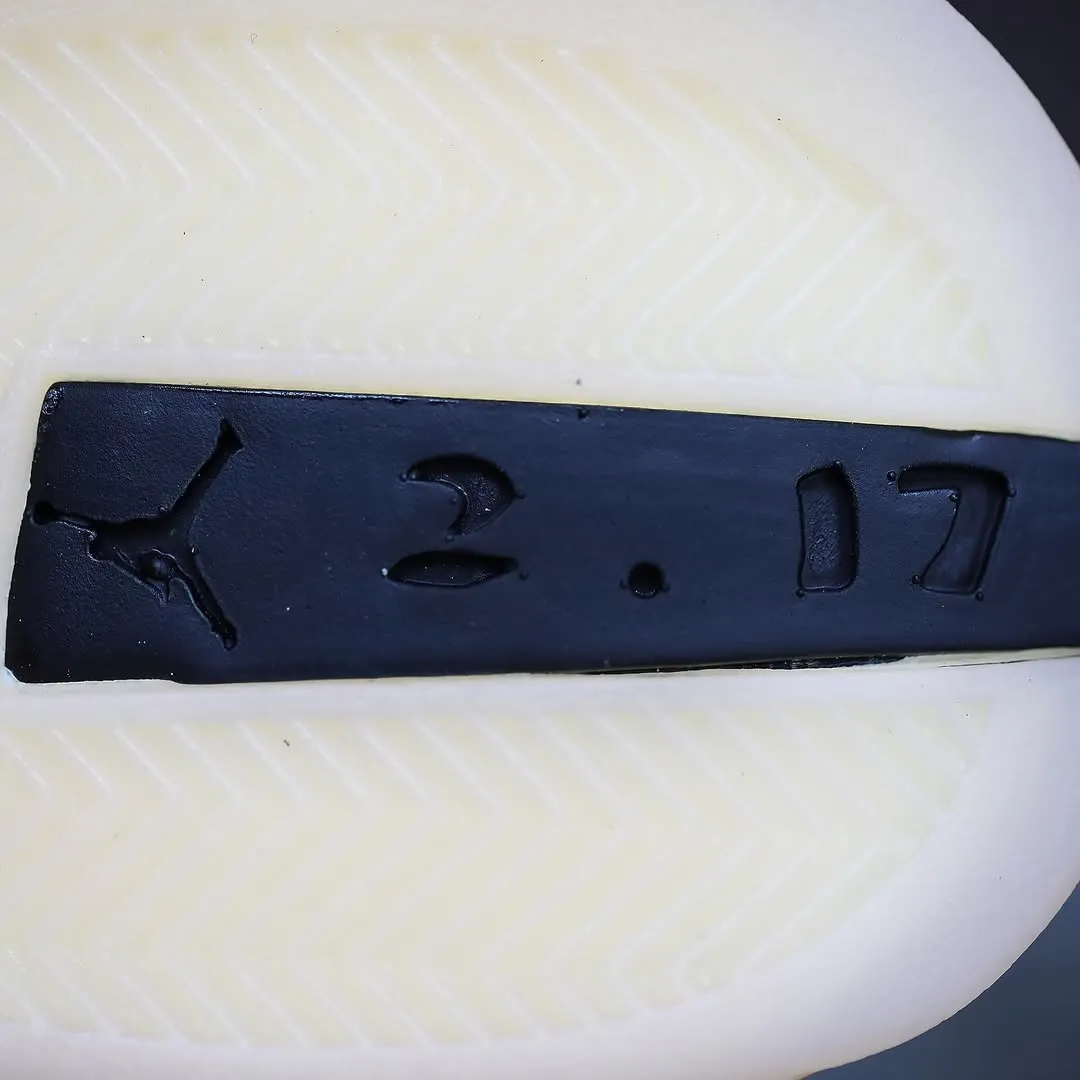 Air Jordan 15 Black Muslin IV7637-100 15