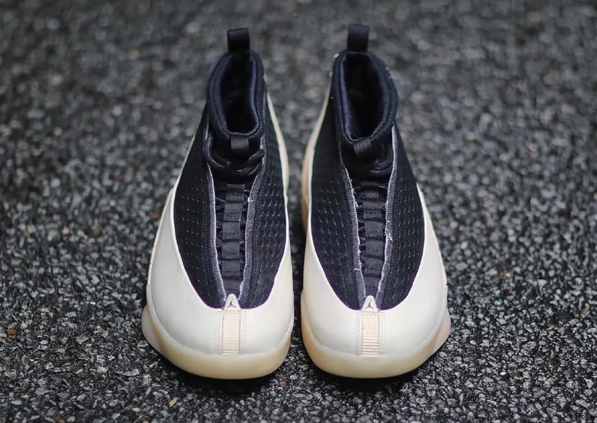 Air Jordan 15 Black Muslin IV7637-100 5