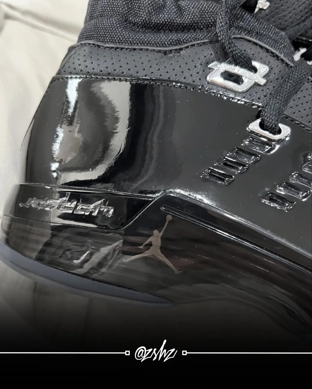 Air Jordan 17 Low Black Patent IV7640-001 6