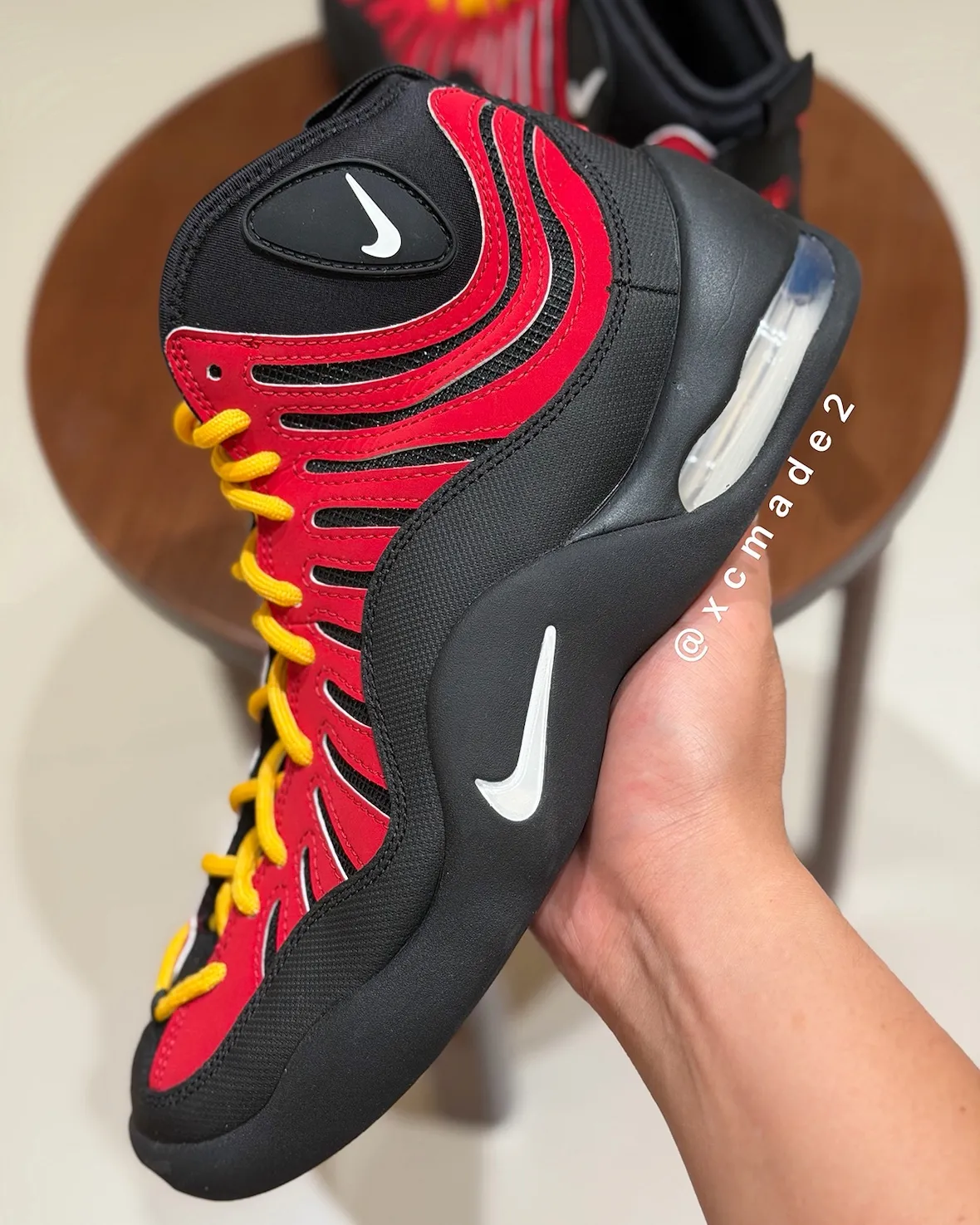 Nike Air Bakin Varsity Red 2026 IQ5365-600 3