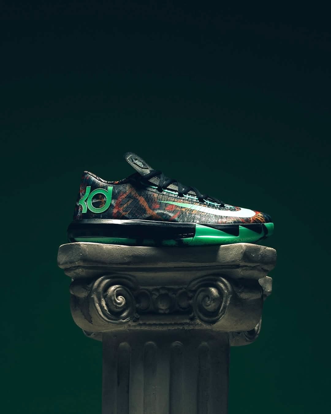 The Nike KD 6 All-Star “Illusion” Retro Releases Tomorrow