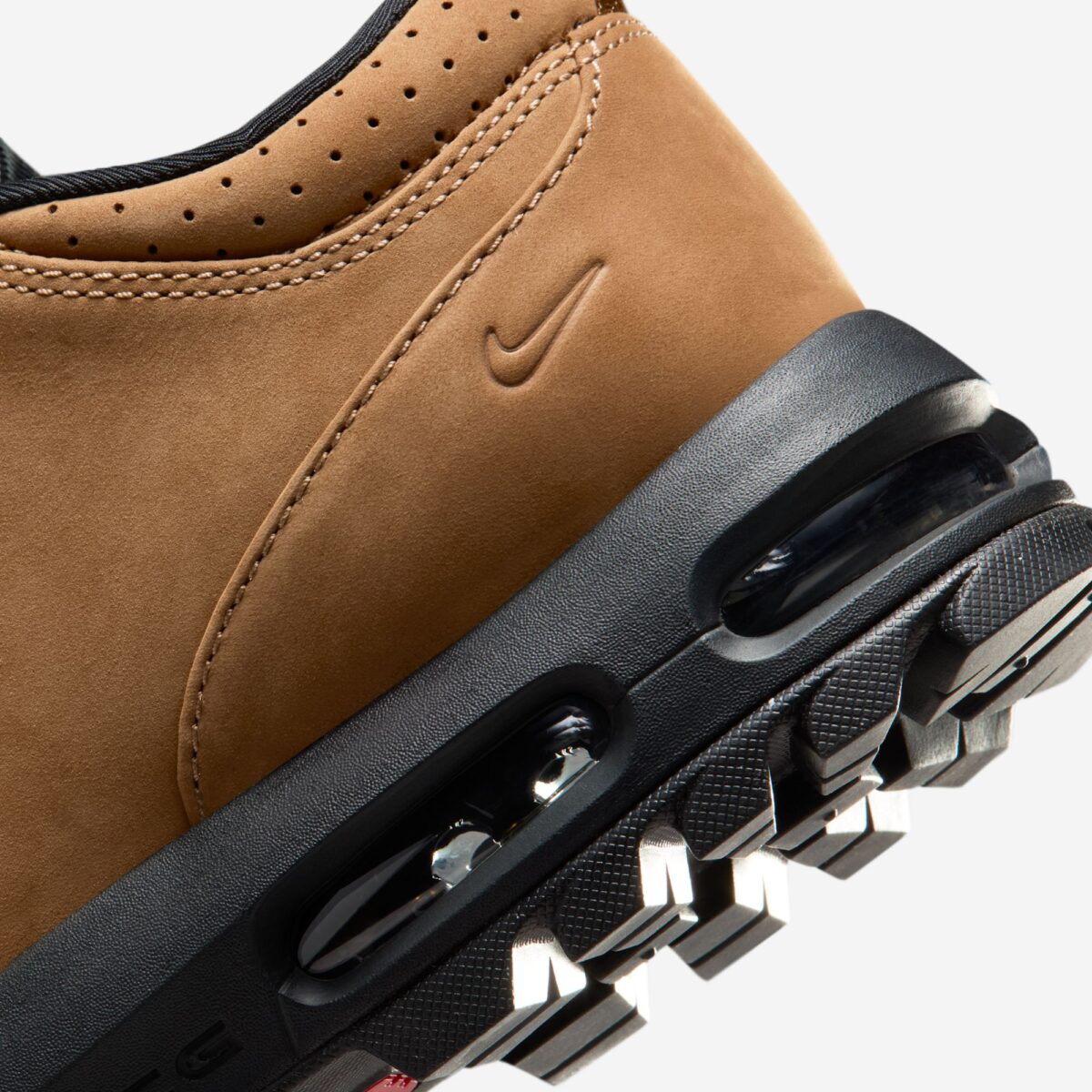 Nike ACG Air Goadome Low Taupe IU5915-200