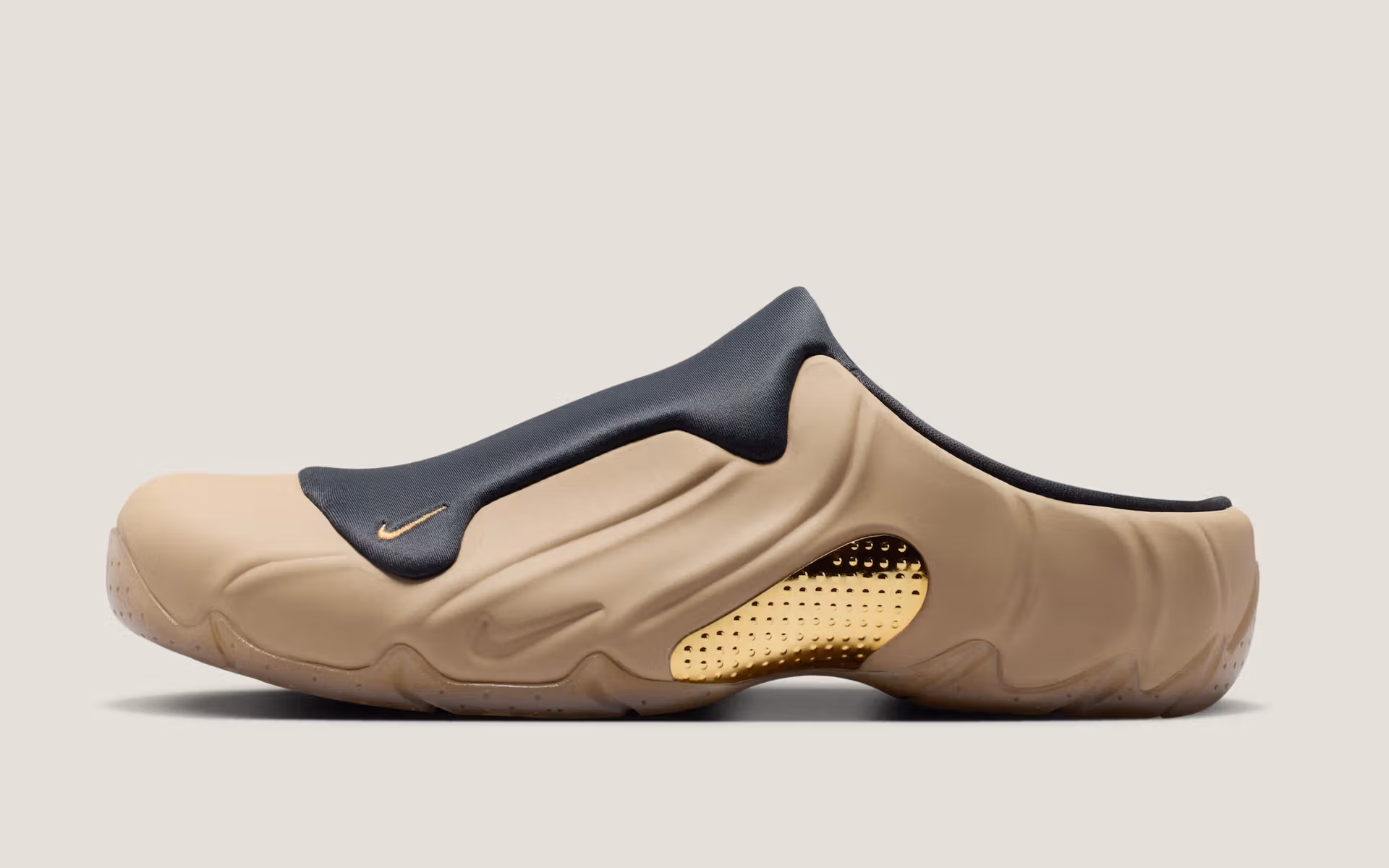 Nike Clogposite Parachute Beige IR5920-297