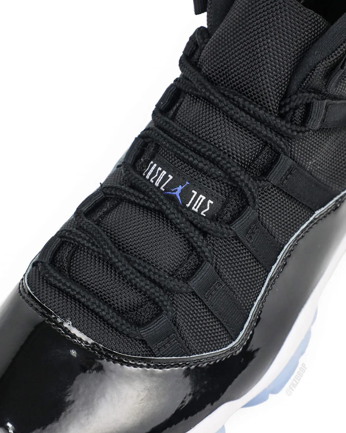 Air Jordan 11 Space Jam CT8012-900 11