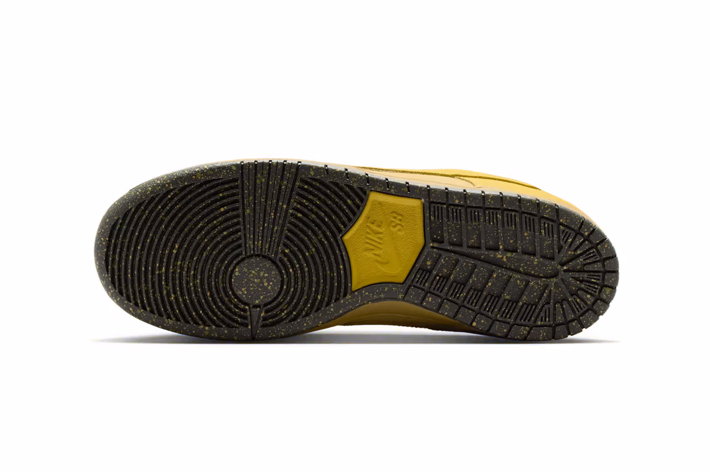 Https Hypebeast.com Image 2026 07 18 Nike SB Dunk Low Saffron Quartz IO0427-300