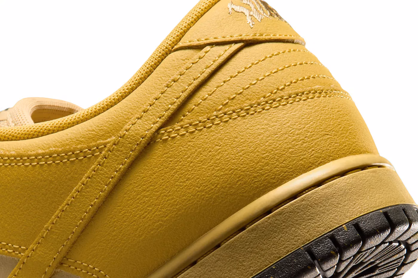 Https Hypebeast.com Image 2026 07 18 Nike SB Dunk Low Saffron Quartz IO0427-300