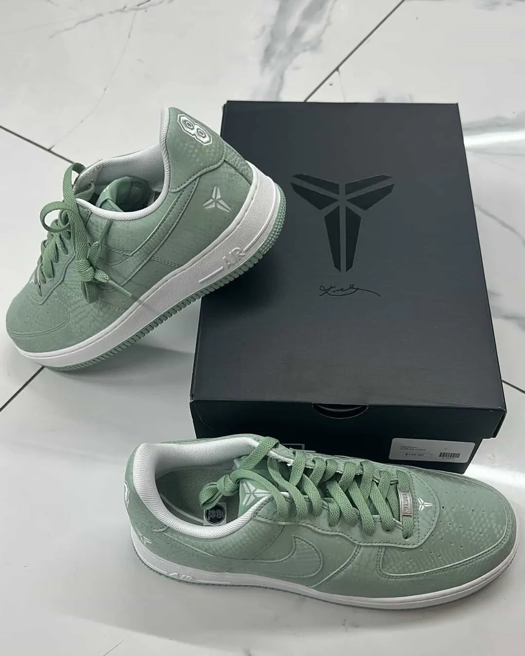 Kobe Nike Air Force 1 Steam IB0018-005