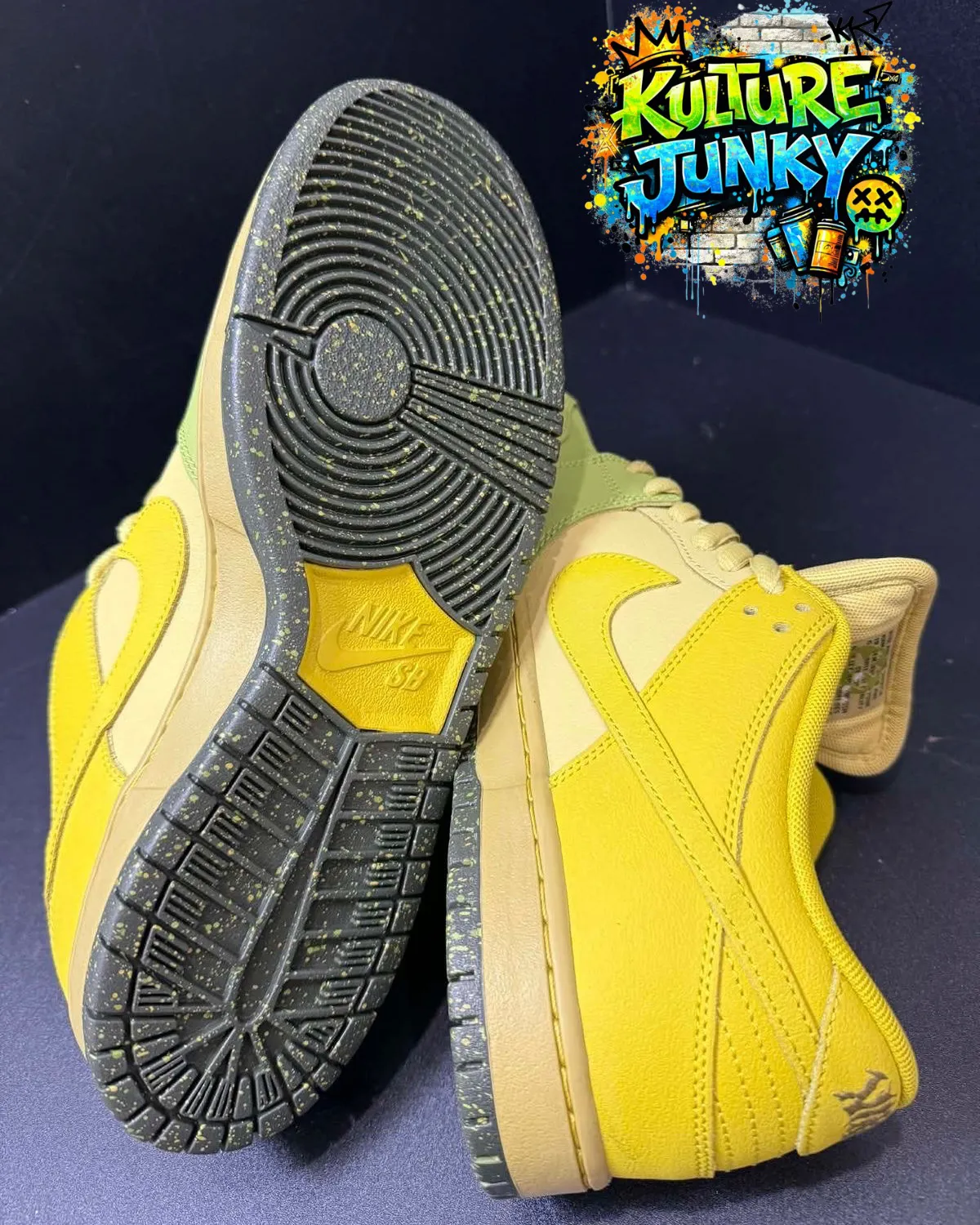 Nike SB Dunk Low Saffron Quartz IO0427-300