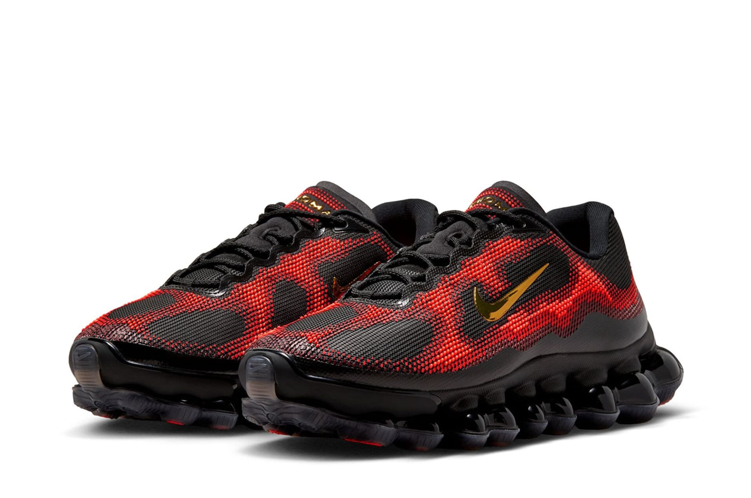 First Look at the Nike Air Liquid Max in Classic the "Bred" Palette