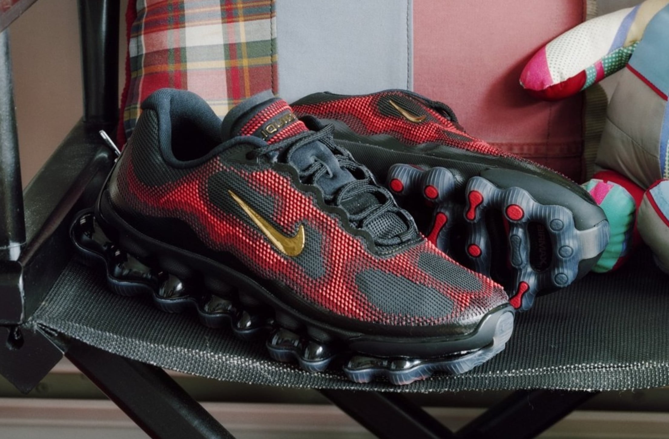 First Look at the Nike Air Liquid Max in Classic “Bred” Palette