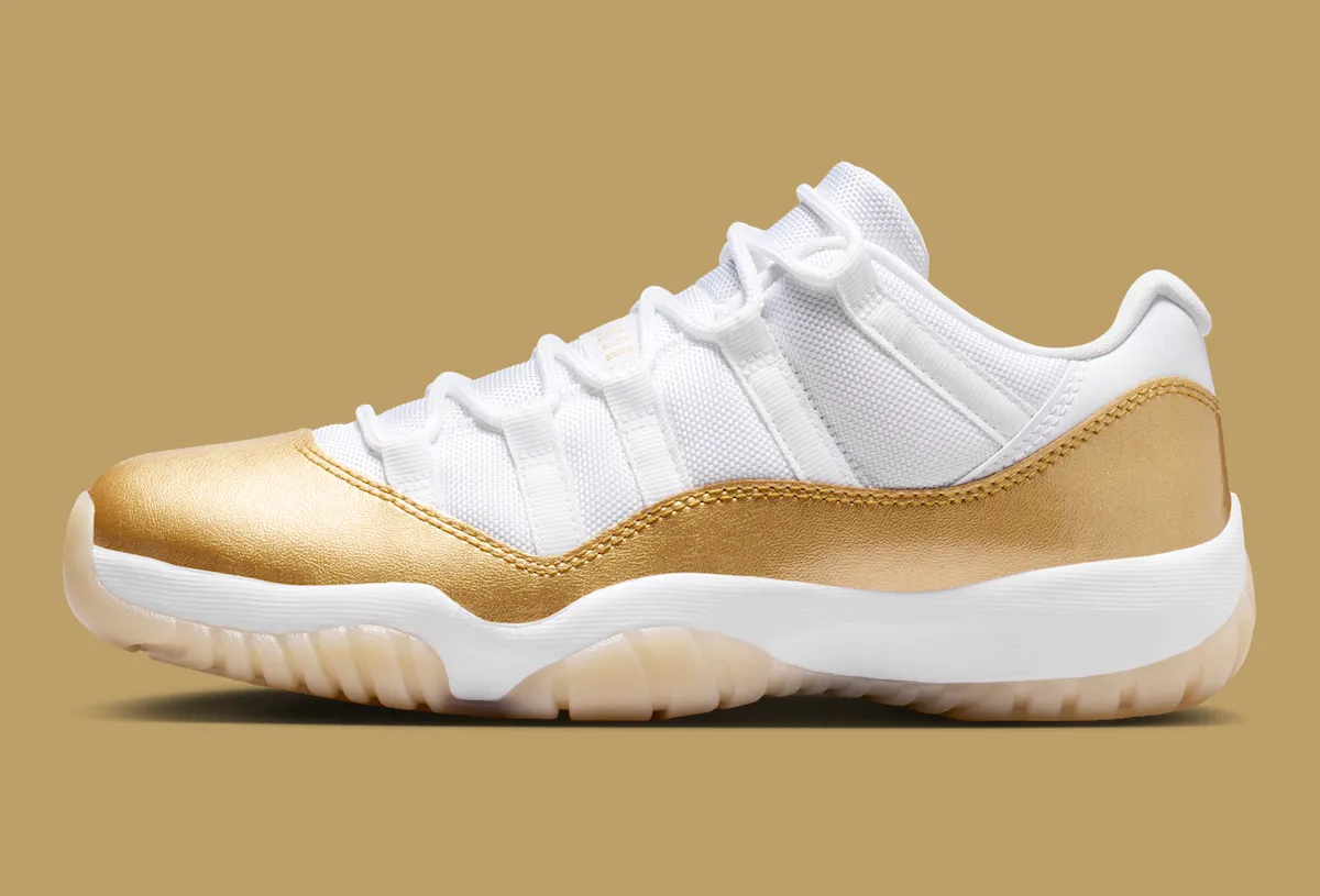 Air Jordan 11 Low Mothers Day White Metallic Gold AH7860-102