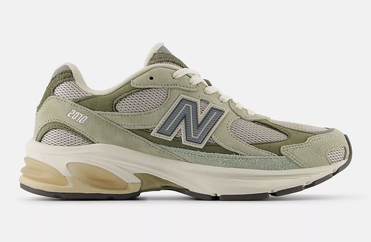 atmos New Balance 2010 Wasabi U20105K7
