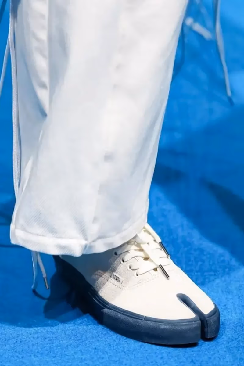 FDMTL Vans Authentic Tabi