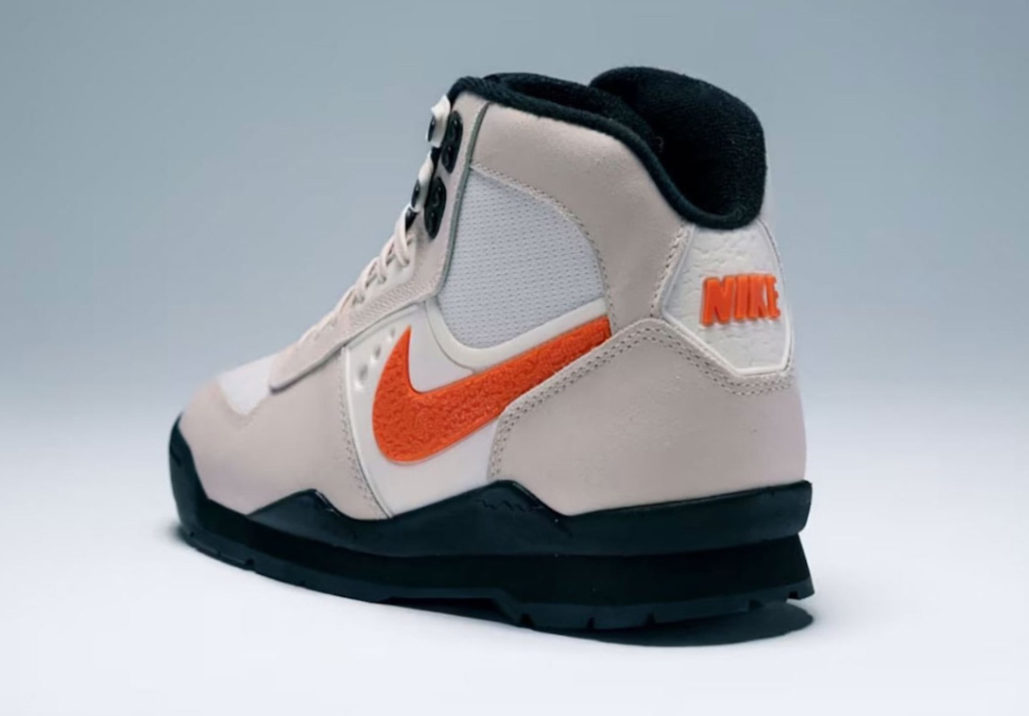 Nike's Baltoro Boot Returns With a "Chalk" Colorway for Summer