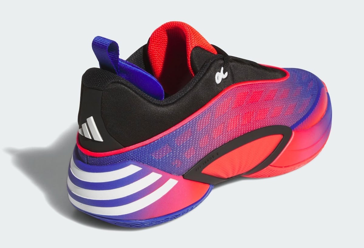 Rear view of the Spida-Man DON Issue 8 with white Three Stripes wrapping the black heel counter