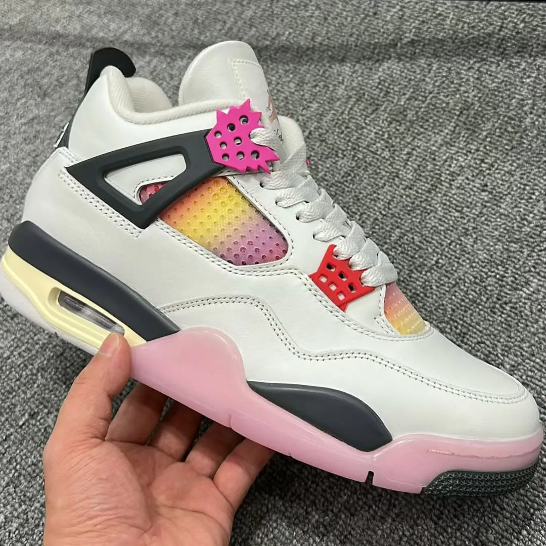 Air Jordan 4 Retro Comic JA1135-100 1