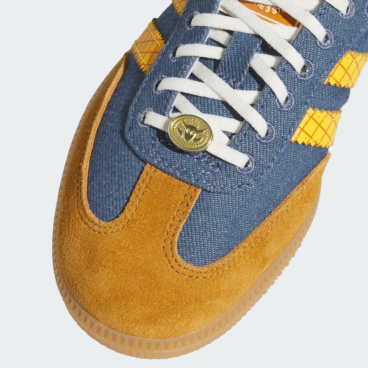 Disney Pixar Toy Story adidas Samba Woody LA3985