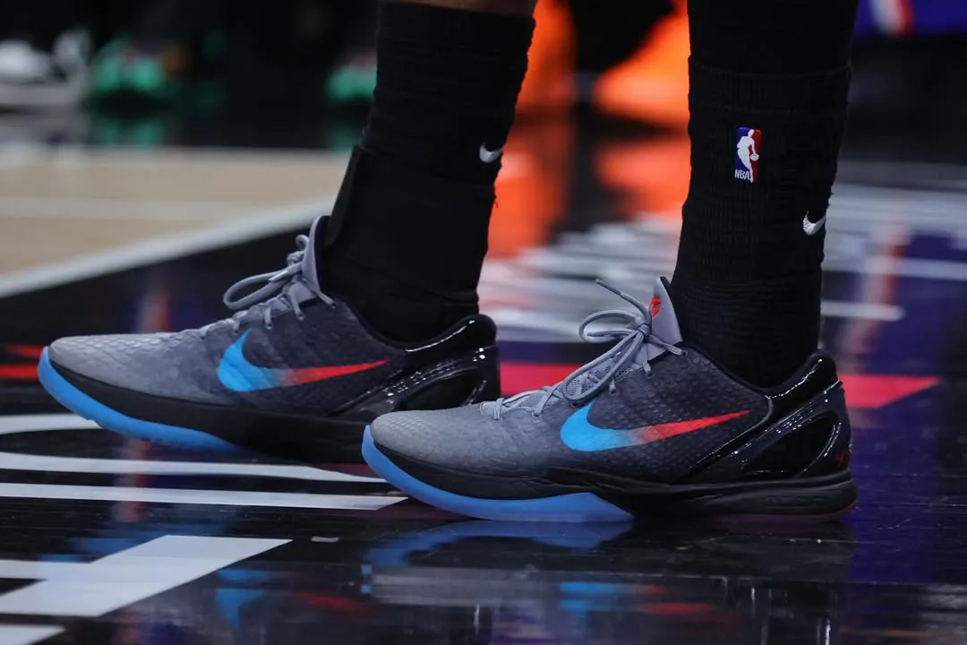 Jalen Brunson Nike Kobe 6 Protro Knightfall Vader PE 5