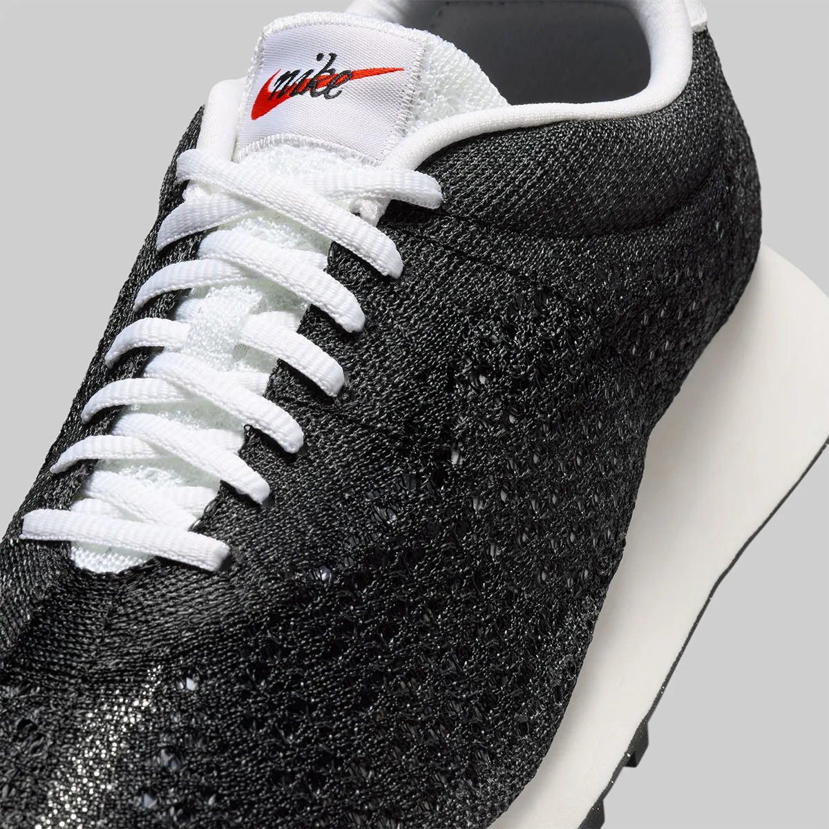 Nike Ld 1000 Flyknit Black Sail IQ5241-001 4