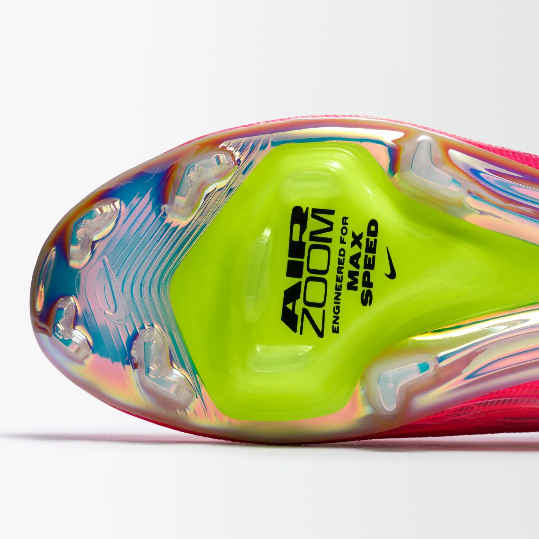 Close-up of the volt external Air Zoom unit reading Engineered for Max Speed on the Superfly 11 plate