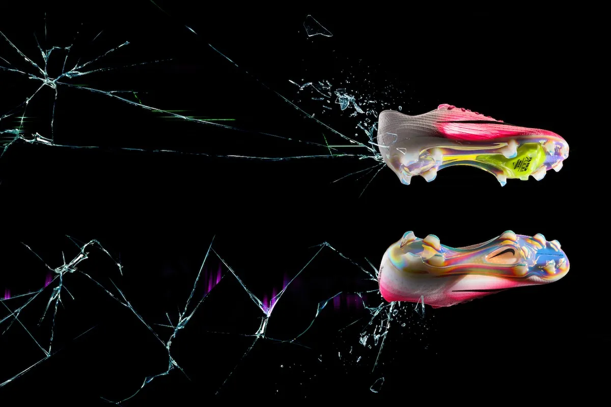 Nike Mercurial Vapor 17 and Superfly 11 reveal, both pink boots bursting through shattered glass on black