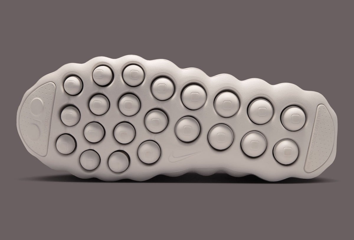 Nike Mind 002 Phantom outsole