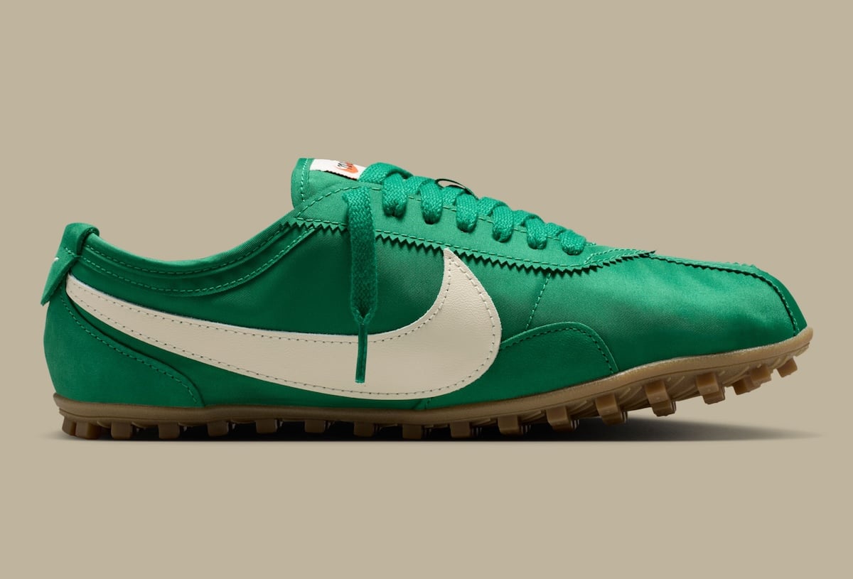 Nike Moon Shoe Malachite IW0955-300 1