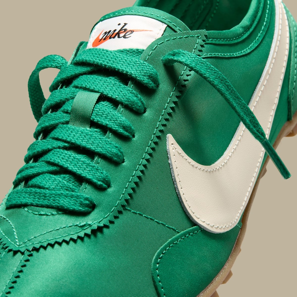 Nike Moon Shoe Malachite IW0955-300 5