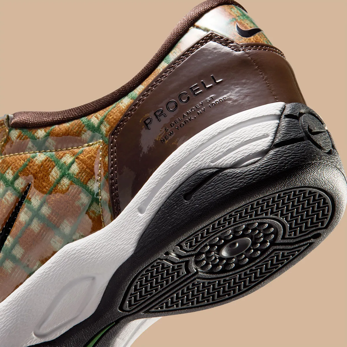 Procell Nike Total 90 IQ5794-237 7
