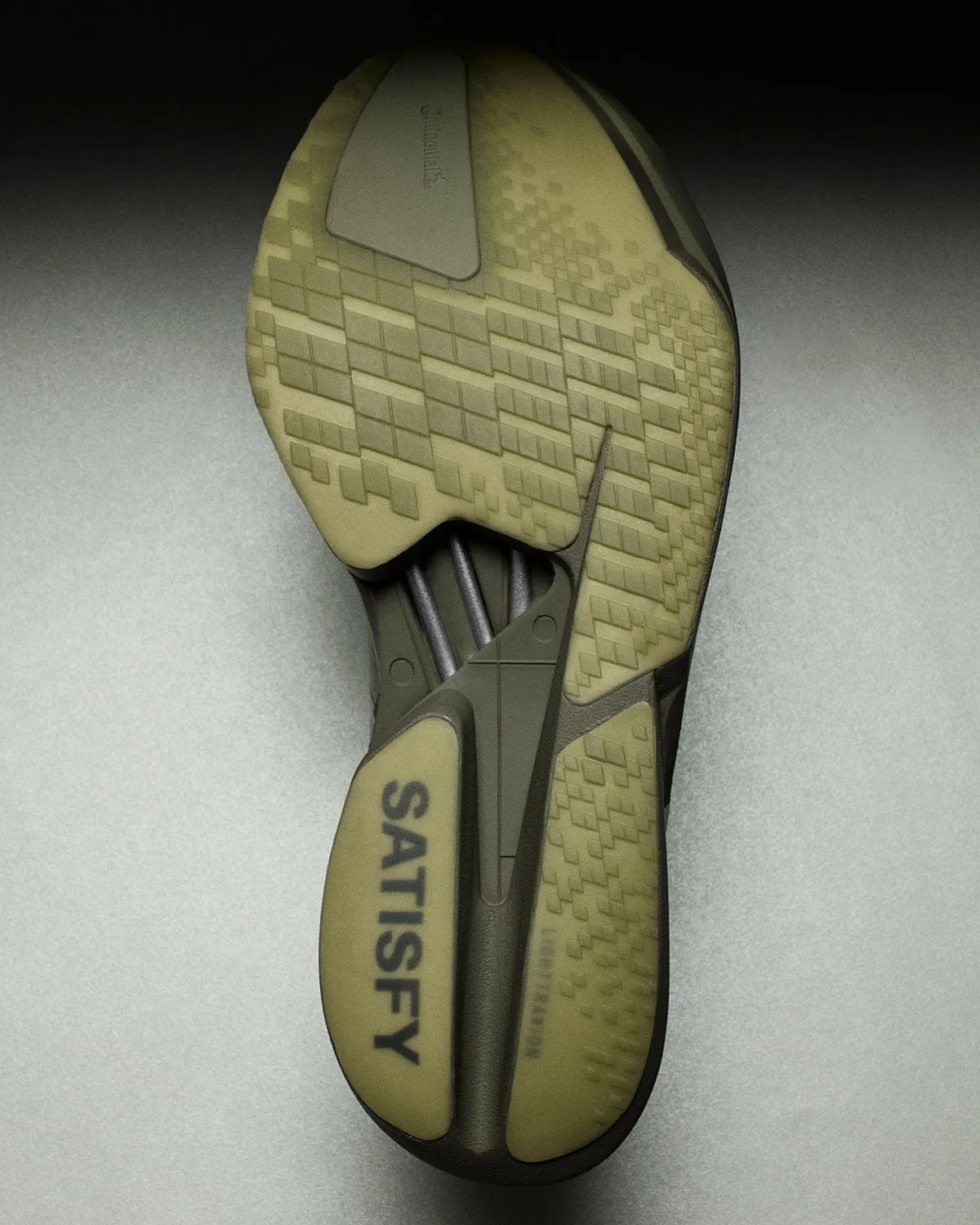 Satisfy adidas Running