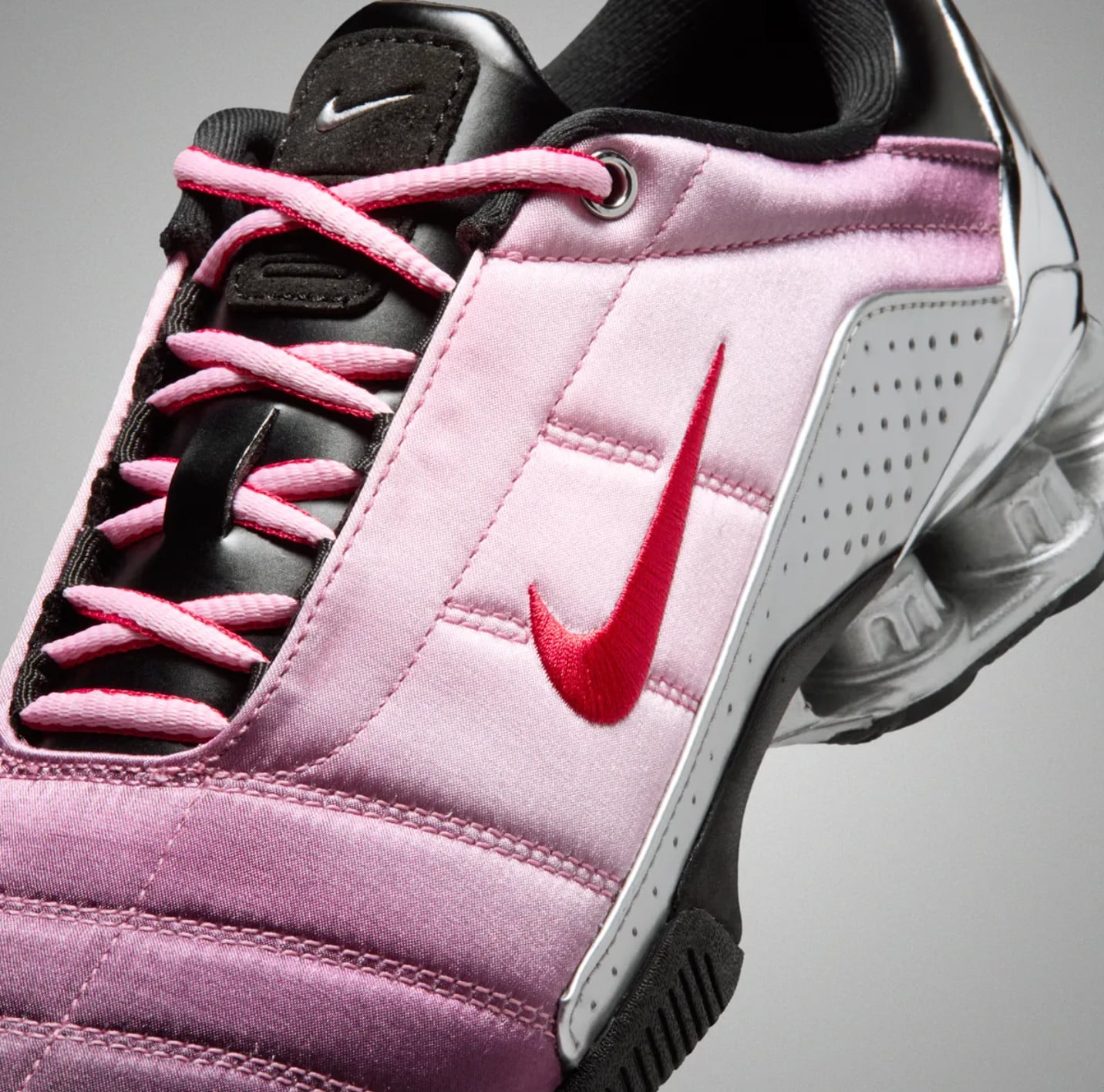 Forget-me-nots x Nike Total 90 Shox Magia Pack