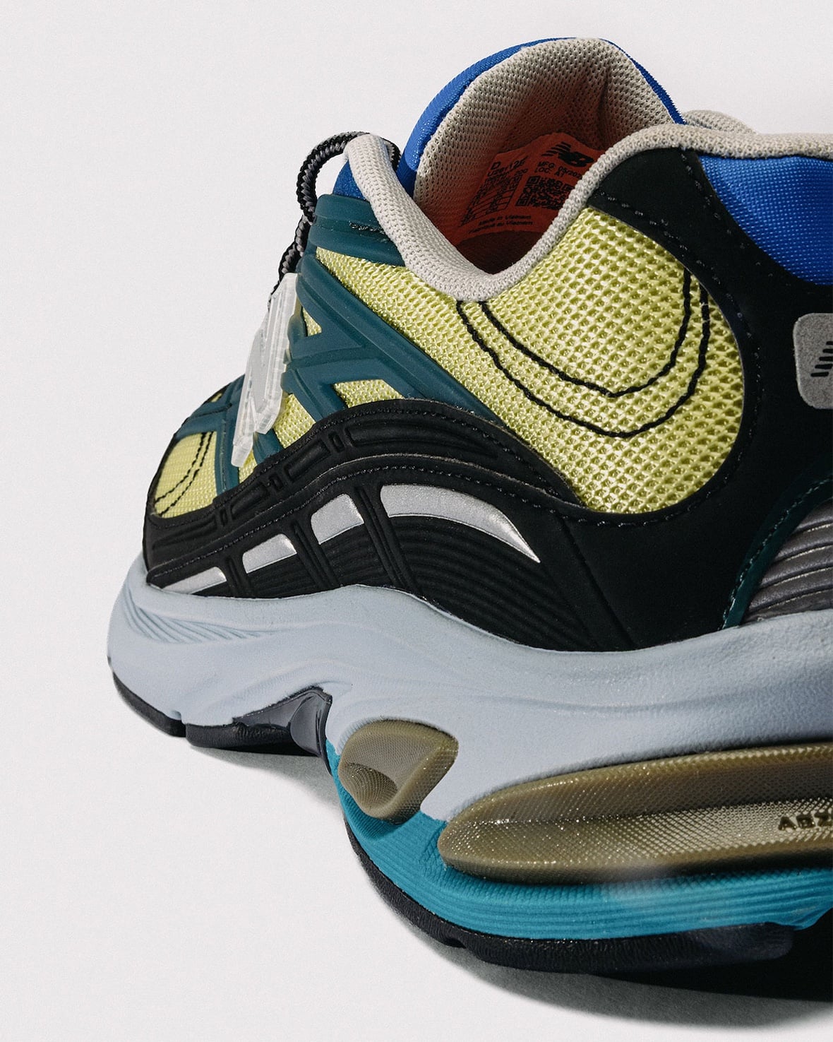 Action Bronson Baklava New Balance 2811 Mikrocpske