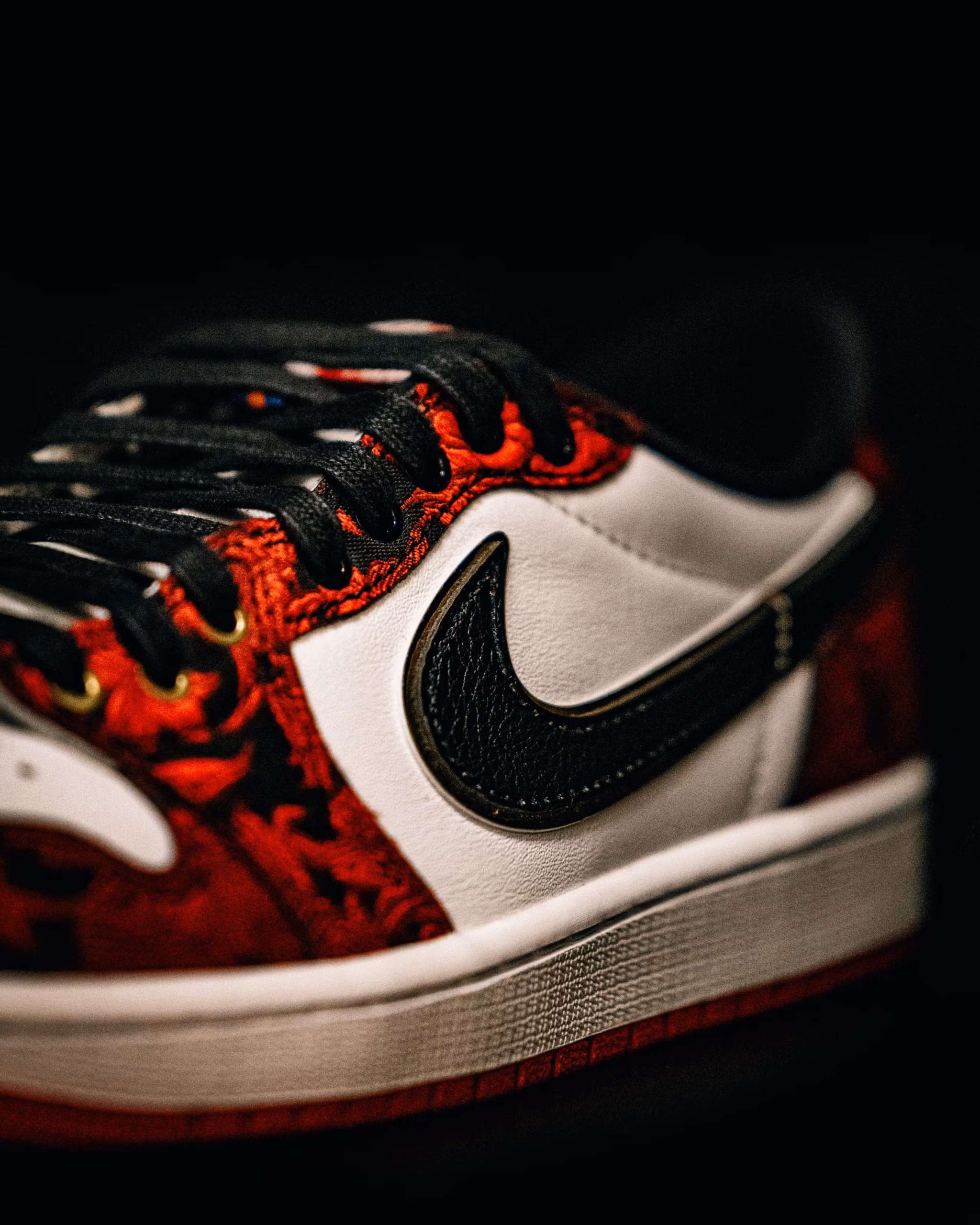 Air Jordan 1 Low OG Last Dance At The Garden IR0088-001 4