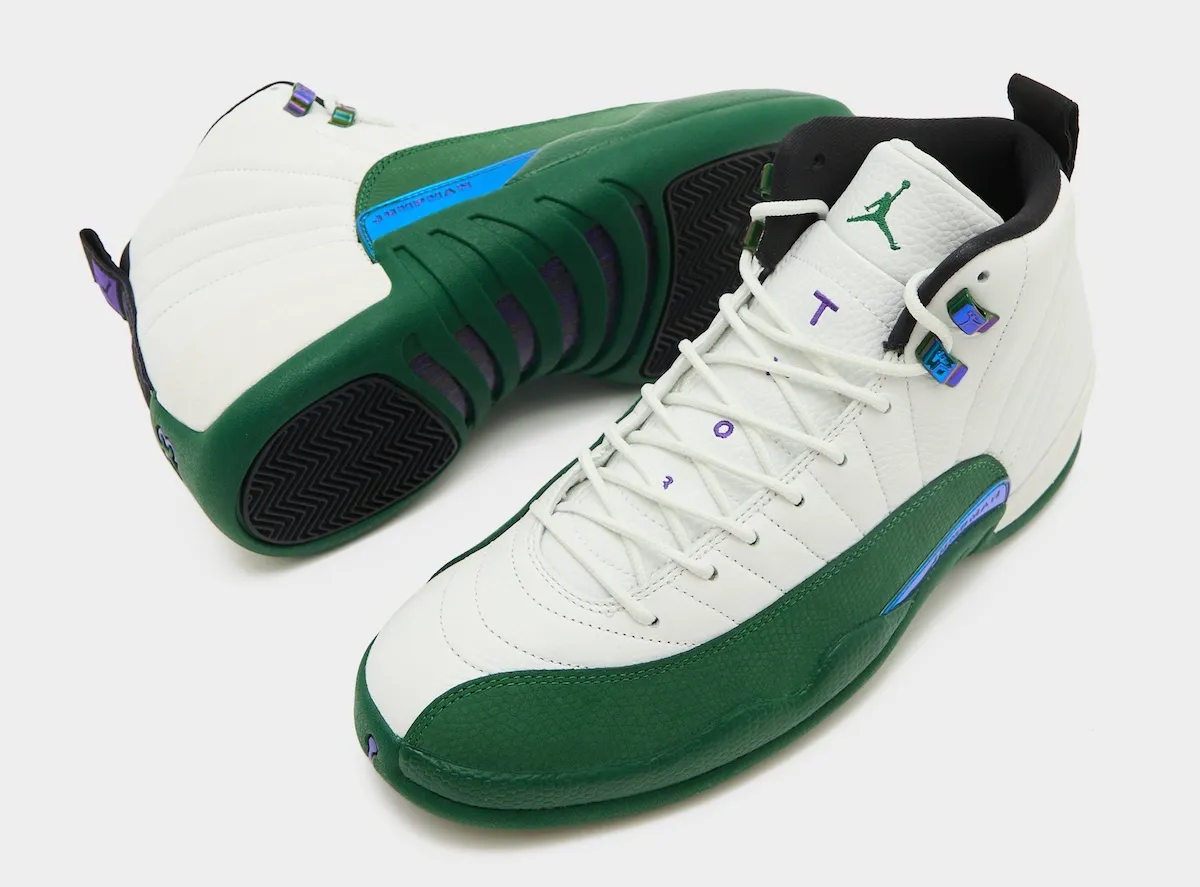 Air Jordan 12 Bucks CT8013-103