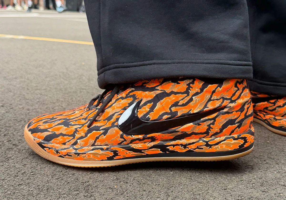 Book 2 Tiger Camo Clear