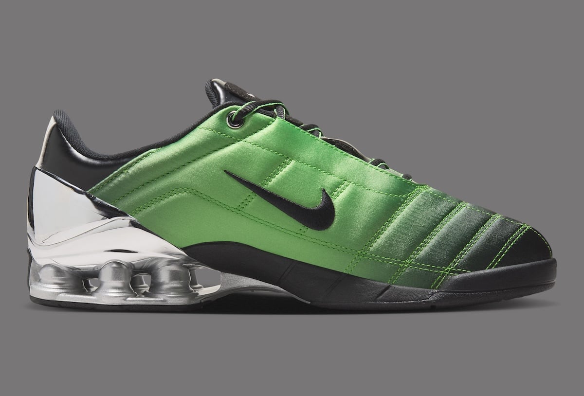 Forget Me Nots Nike Total 90 Shox Magia IQ5683-300