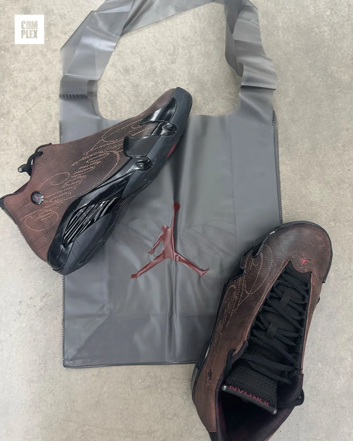 Jordan 14 Mowalola IQ5708-001 4