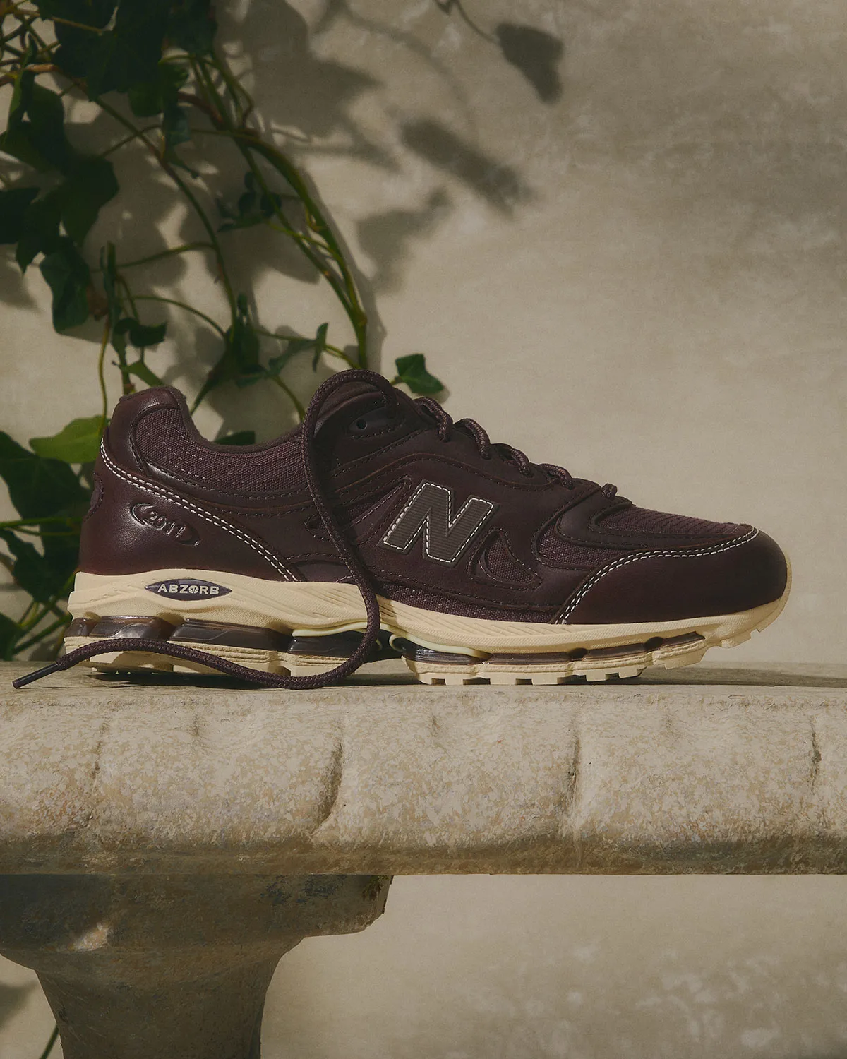 Kith New Balance 2011 Bark 1