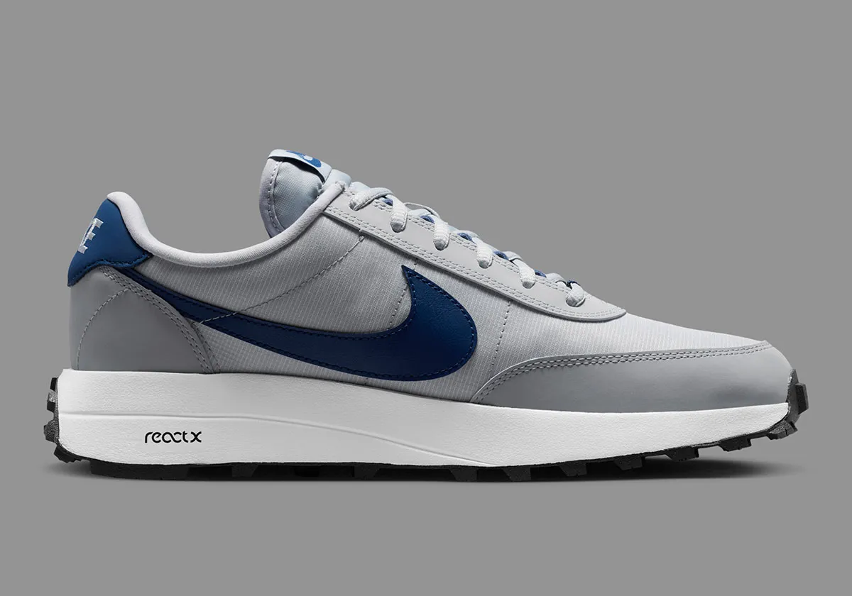 Nike ACG Ldv Wolf Grey Summit White Navy IF2857-001 3